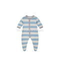 Gebreide babyromper met knopen voor jongens en meisjes